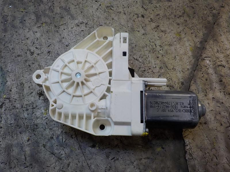 Recambio de motor elevalunas delantero izquierdo para audi a1 sportback (8xf) attraction referencia OEM IAM 8K0959801C 8K0959801