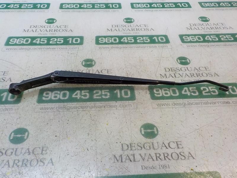 Recambio de brazo limpia delantero izquierdo para chevrolet aveo lt referencia OEM IAM   