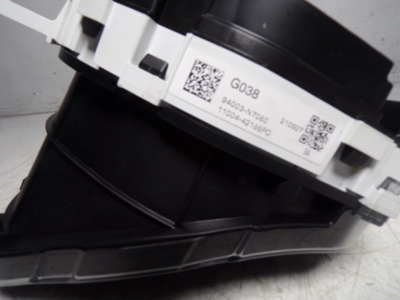 Recambio de cuadro instrumentos para hyundai tucson 1.6 crdi referencia OEM IAM  94003N7080 