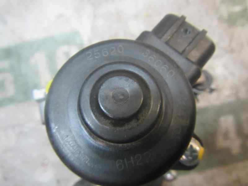Recambio de valvula egr para toyota rav 4 referencia OEM IAM 2562036060 2562036060 