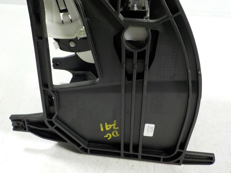 Recambio de apoyabrazos central para skoda octavia combi (5e5) 1.6 tdi dpf referencia OEM IAM 5E0864207EPI8  