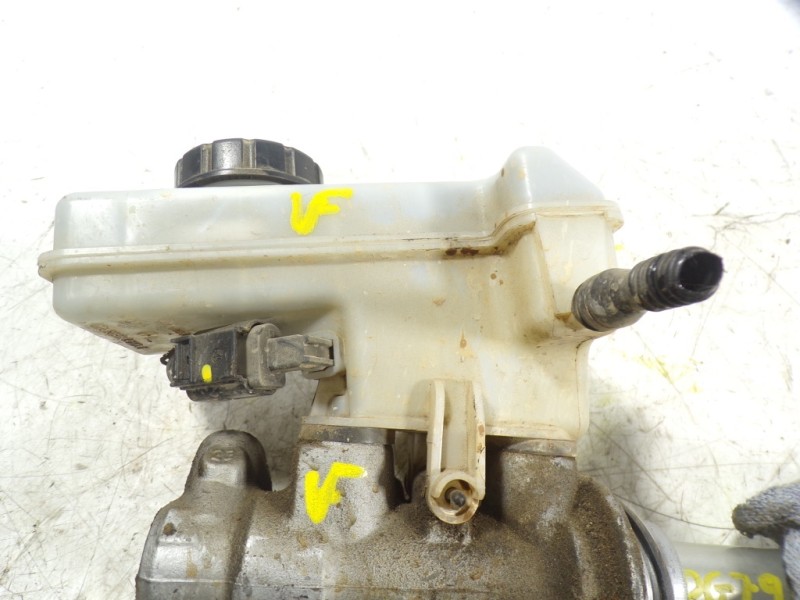 Recambio de bomba freno para skoda octavia combi (5e5) 1.6 tdi dpf referencia OEM IAM 5Q1611021A  