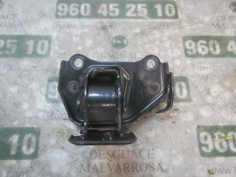 Recambio de soporte cambio para toyota rav 4 referencia OEM IAM 1237236070  