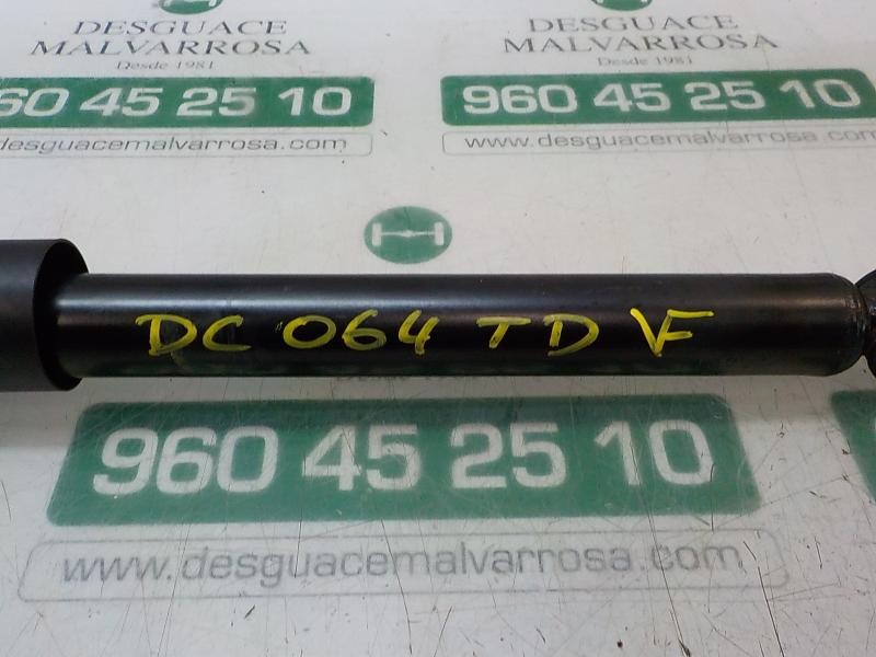 Recambio de amortiguador trasero derecho para toyota yaris referencia OEM IAM 485300DF21  