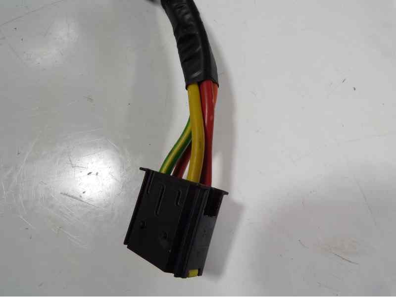 Recambio de antirrobo para dacia sandero stepway referencia OEM IAM 6001546809  