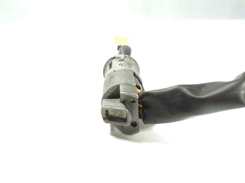 Recambio de antirrobo para dacia sandero stepway referencia OEM IAM 6001546809  
