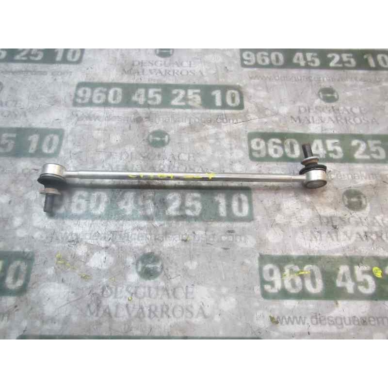 Recambio de tirante delantero izquierdo para toyota rav 4 referencia OEM IAM 4882042030  