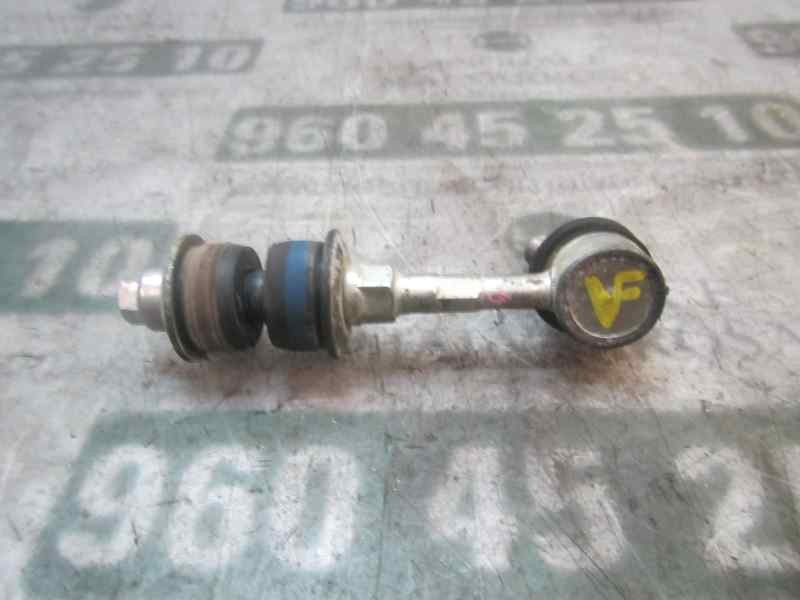 Recambio de tirante trasero derecho para toyota rav 4 referencia OEM IAM 4883042022  