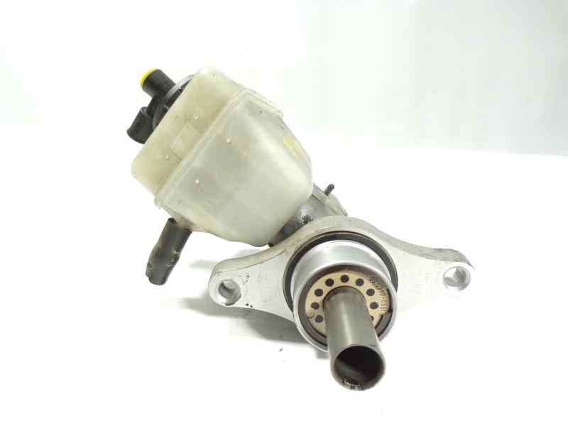 Recambio de bomba freno para dacia sandero stepway referencia OEM IAM 6001551313  