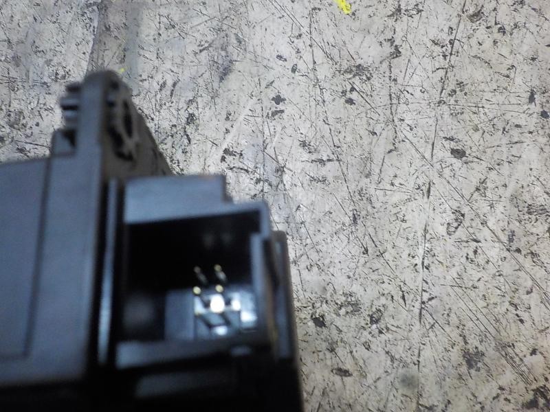 Recambio de motor electrico para citroën c4 cactus 1.2 12v vti referencia OEM IAM 6479E1  