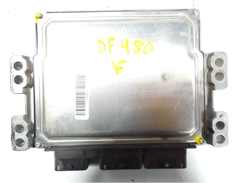 Recambio de centralita motor uce para dacia sandero stepway referencia OEM IAM 237102280R 237100703R 