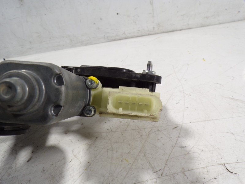 Recambio de elevalunas delantero izquierdo para mini mini (f56) 1.5 12v turbodiesel referencia OEM IAM 51337296443 7296441 C0668