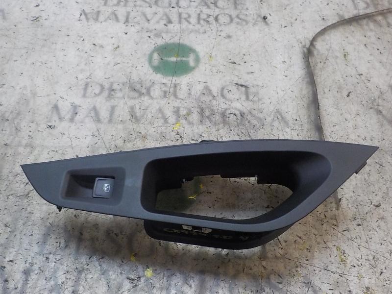 Recambio de mando elevalunas trasero derecho para seat leon st (5f8) 1.6 tdi referencia OEM IAM 5G0959855QWHS  