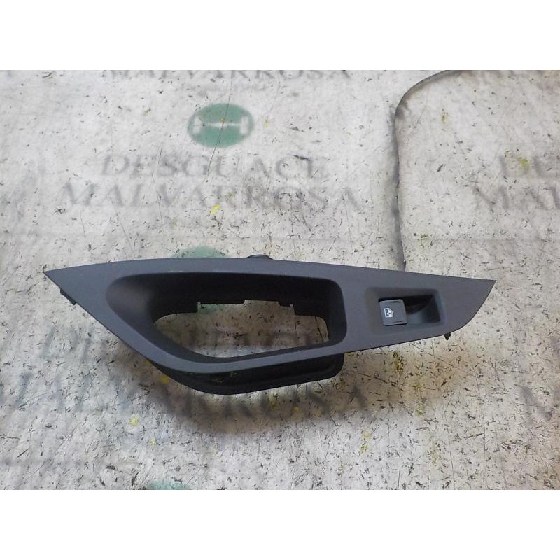 Recambio de mando elevalunas trasero izquierdo para seat leon st (5f8) 1.6 tdi referencia OEM IAM 5G0959855QWHS  