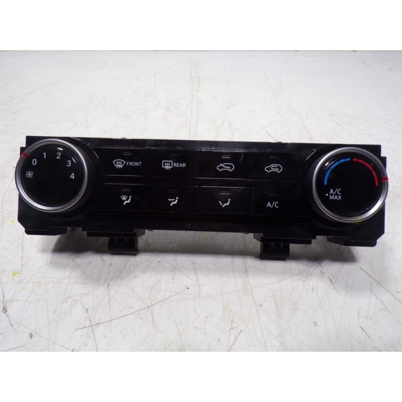 Recambio de mando calefaccion / aire acondicionado para hyundai tucson 1.6 crdi referencia OEM IAM  97250N7020 