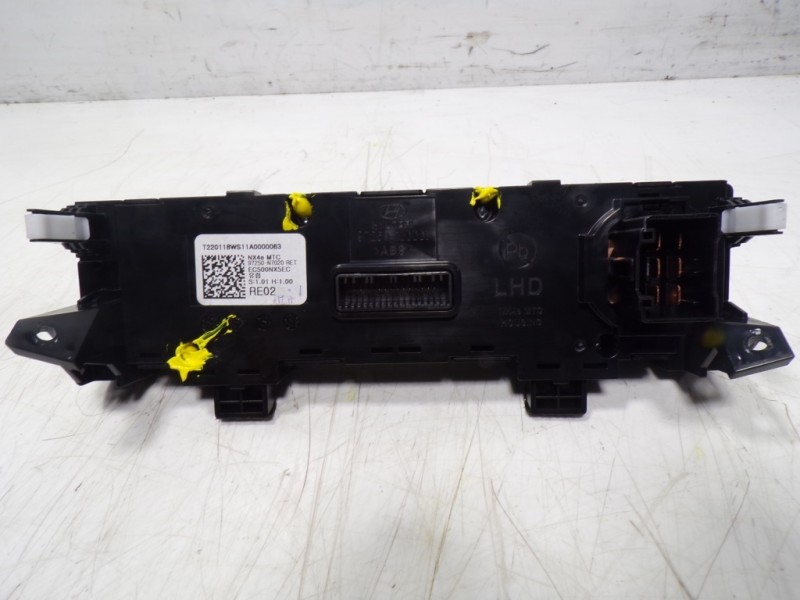 Recambio de mando calefaccion / aire acondicionado para hyundai tucson 1.6 crdi referencia OEM IAM  97250N7020 