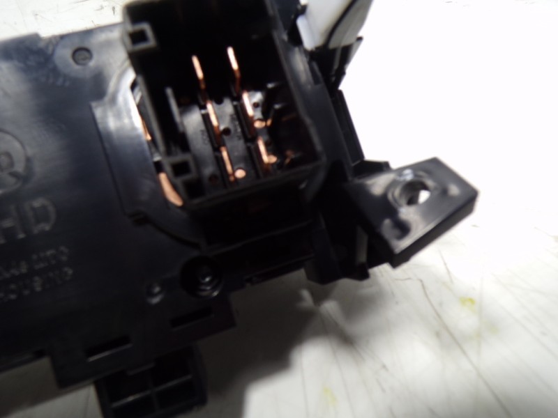 Recambio de mando calefaccion / aire acondicionado para hyundai tucson 1.6 crdi referencia OEM IAM  97250N7020 