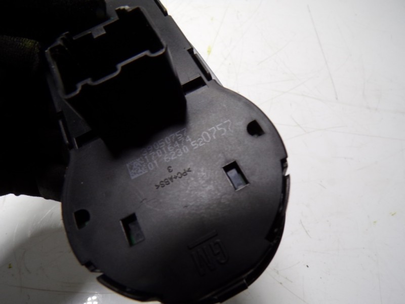 Recambio de mando luces para opel astra k sports tourer 1.6 cdti dpf referencia OEM IAM 39050757 39050757 