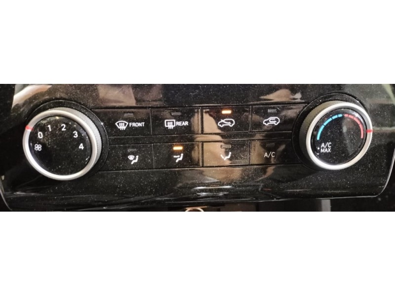 Recambio de mando calefaccion / aire acondicionado para hyundai tucson 1.6 crdi referencia OEM IAM  97250N7020 