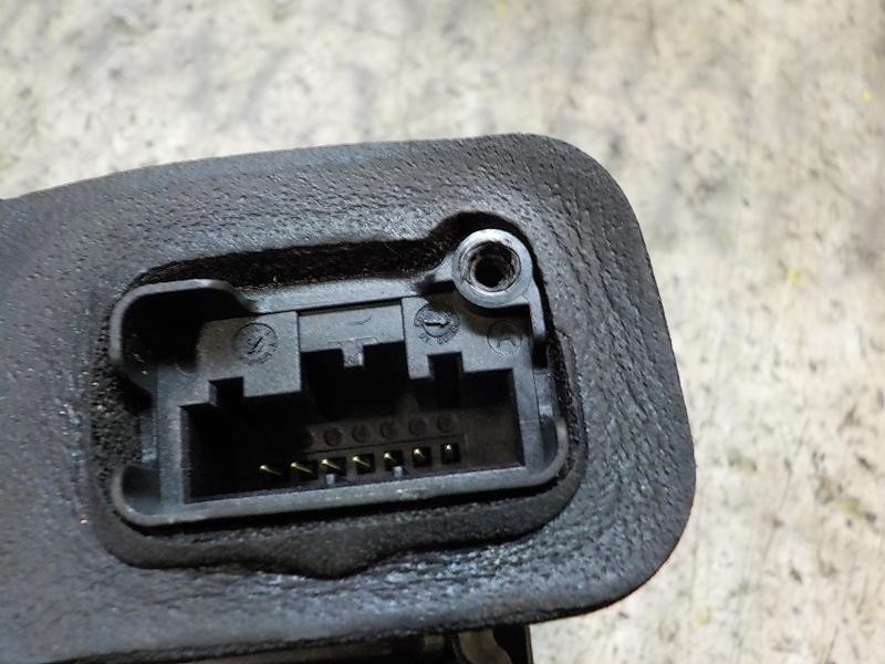 Recambio de cerradura puerta trasera derecha para seat leon (5f1) 1.6 tdi referencia OEM IAM 5K4839016R  