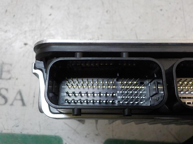 Recambio de centralita motor uce para toyota yaris referencia OEM IAM 896610U710 896610U710 