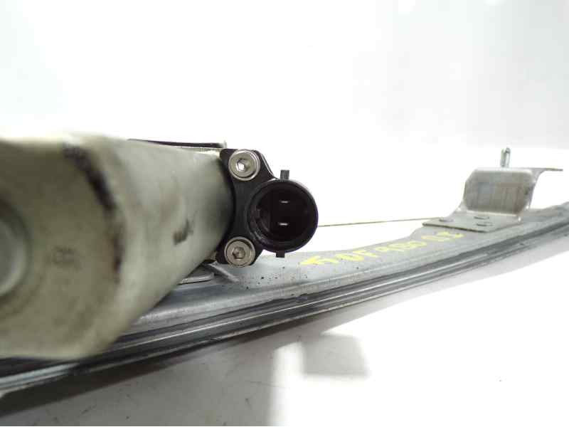 Recambio de elevalunas delantero izquierdo para dacia sandero stepway referencia OEM IAM 8200733829  