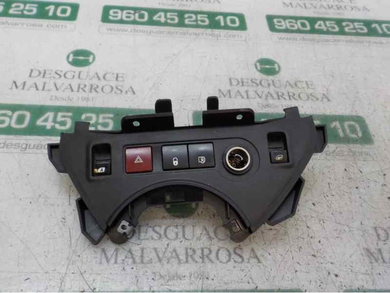 Recambio de mando elevalunas delantero izquierdo para peugeot partner kasten 1.6 16v hdi cat referencia OEM IAM   