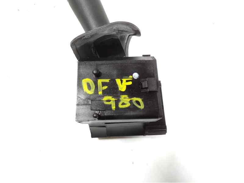 Recambio de mando limpia para dacia sandero stepway referencia OEM IAM 6001551357 8200792586 