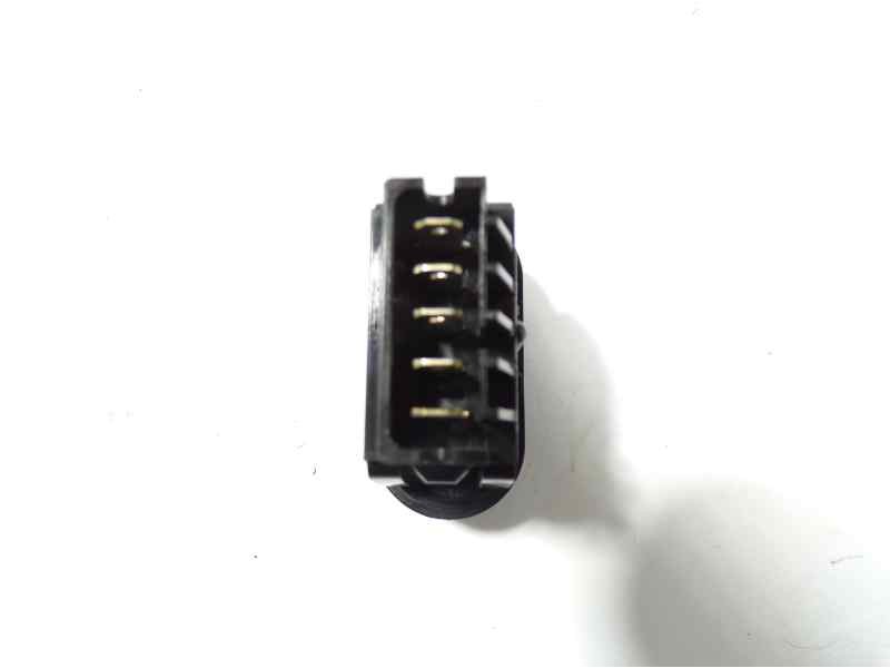 Recambio de modulo electronico para dacia sandero stepway referencia OEM IAM 8200870250  