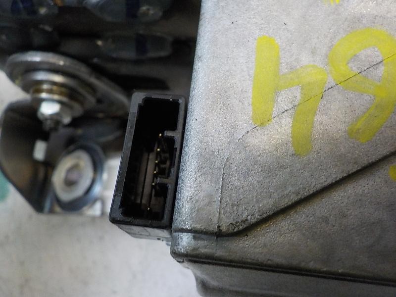 Recambio de columna direccion para toyota yaris referencia OEM IAM 4520A0D061 452500D194 