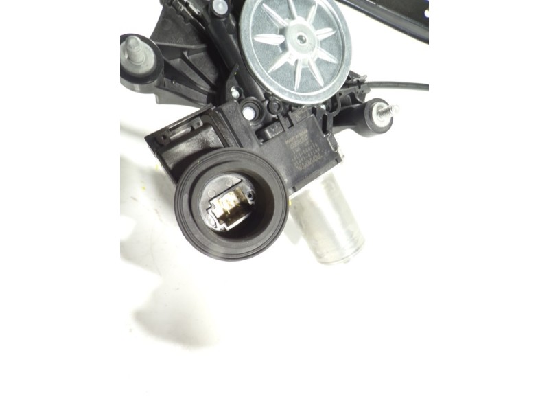 Recambio de elevalunas trasero izquierdo para lexus ux (za10) 250h e-four referencia OEM IAM 6980476011 8572076030 0620205781