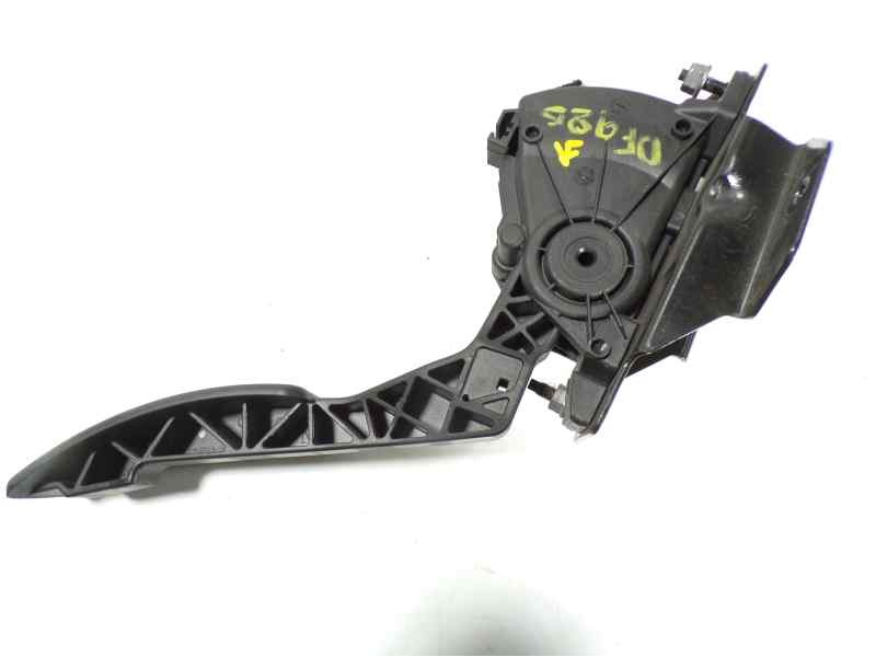 Recambio de potenciometro pedal para dacia sandero stepway referencia OEM IAM 6001548477 8200386506D 