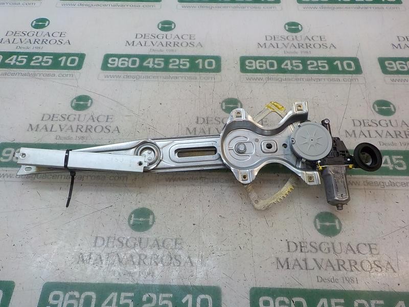 Recambio de elevalunas delantero derecho para toyota yaris referencia OEM IAM 698100D300 857100D100 