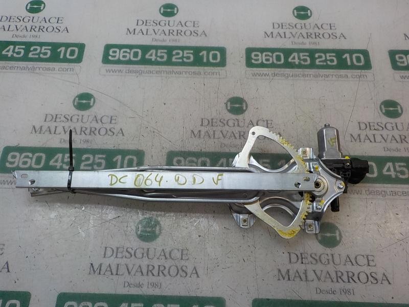 Recambio de elevalunas delantero derecho para toyota yaris referencia OEM IAM 698100D300 857100D100 