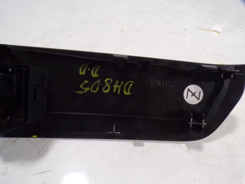 Recambio de mando elevalunas delantero derecho para lexus ux (za10) 250h e-four referencia OEM IAM 8481033140 7423176030 