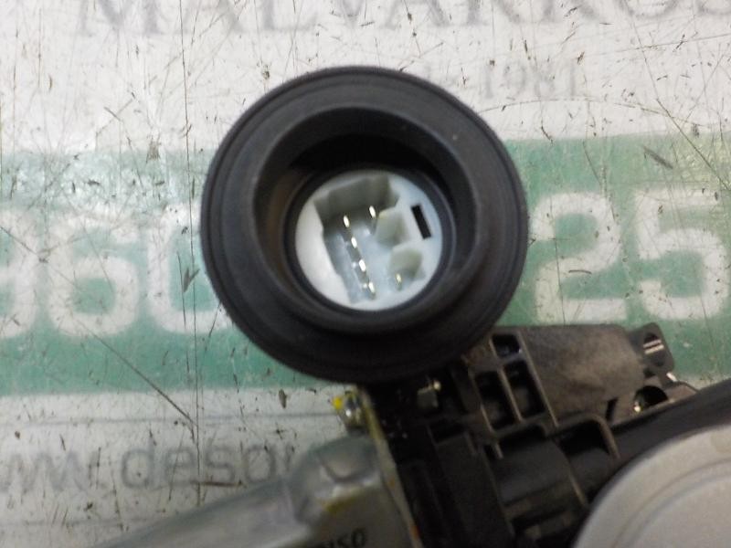 Recambio de elevalunas trasero derecho para toyota yaris referencia OEM IAM 698300D220 857200D120 