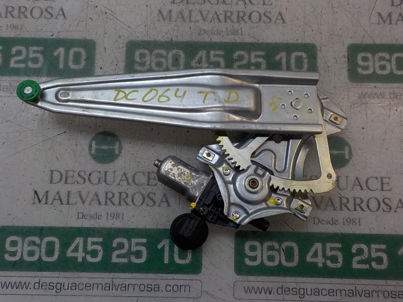 Recambio de elevalunas trasero derecho para toyota yaris referencia OEM IAM 698300D220 857200D120 