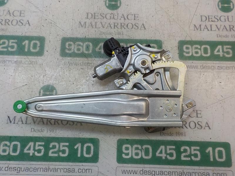 Recambio de elevalunas trasero izquierdo para toyota yaris referencia OEM IAM 698400D220 857100D100 