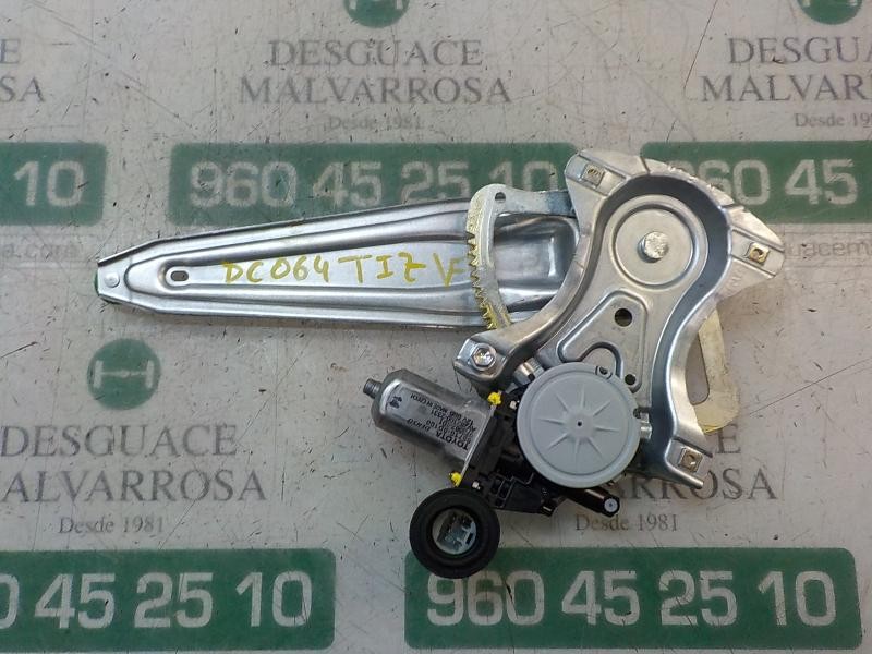 Recambio de elevalunas trasero izquierdo para toyota yaris referencia OEM IAM 698400D220 857100D100 