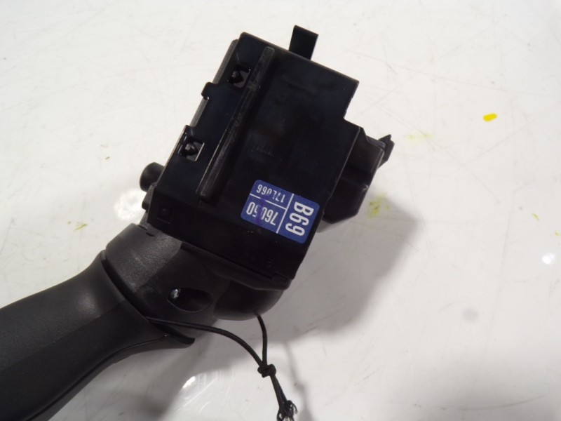 Recambio de mando limpia para lexus ux (za10) 250h e-four referencia OEM IAM 8465276050 7605017L066 7605017L066