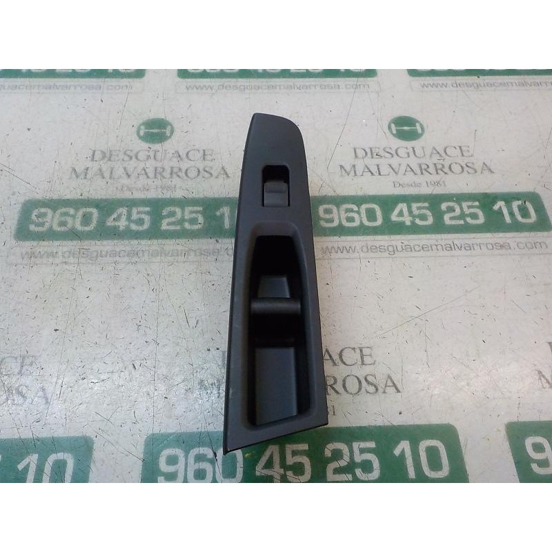 Recambio de mando elevalunas delantero derecho para toyota yaris referencia OEM IAM 848100D030  