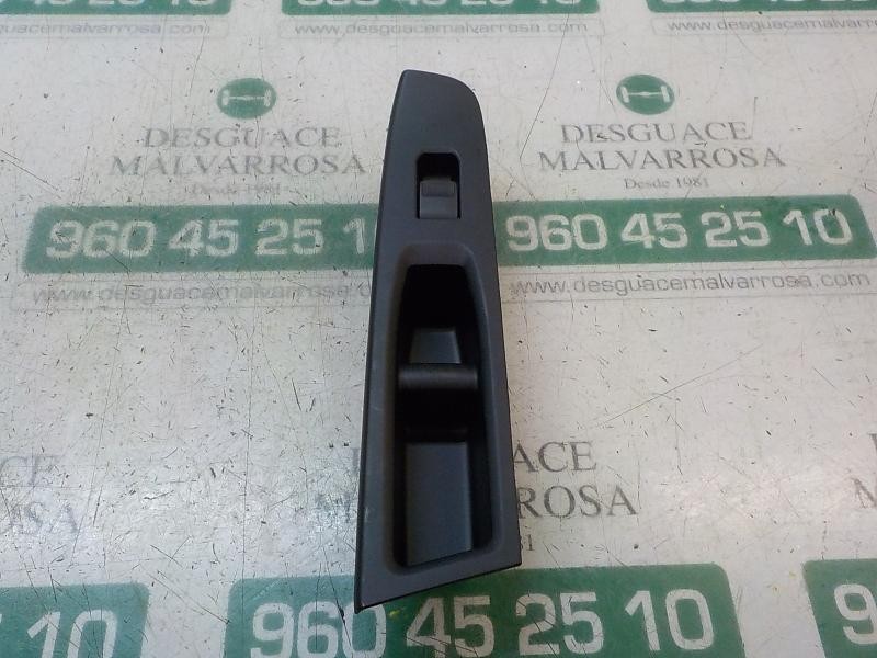 Recambio de mando elevalunas delantero derecho para toyota yaris referencia OEM IAM 848100D030  