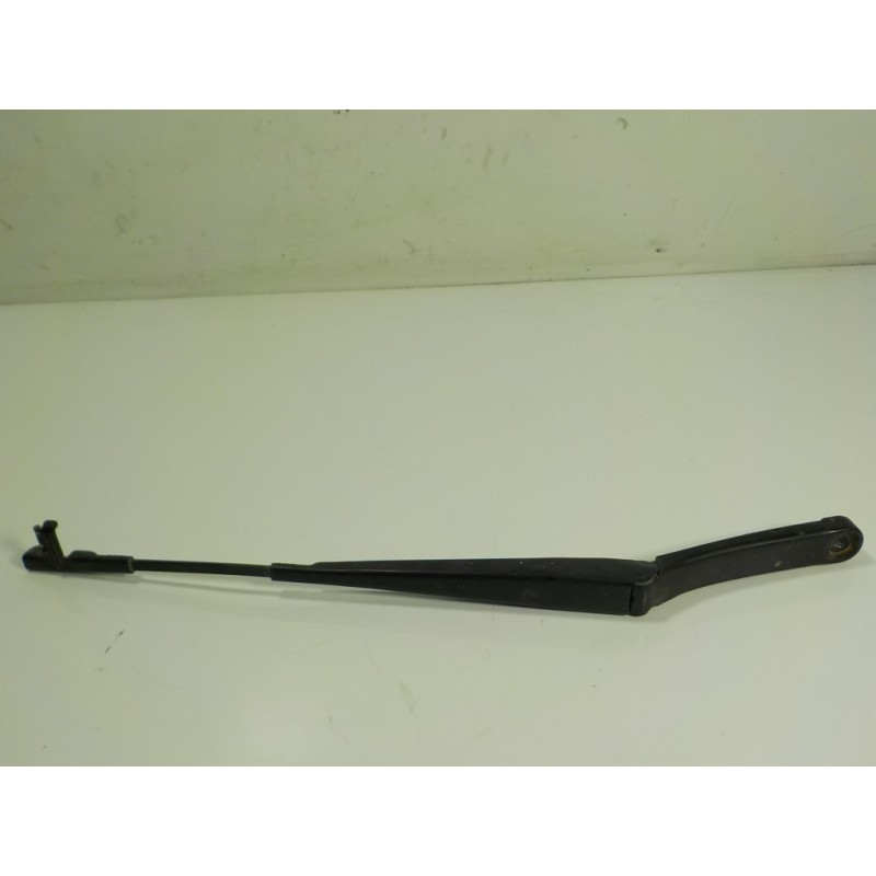 Recambio de brazo limpia delantero izquierdo para skoda octavia berlina (1z3) 1.4 16v tsi referencia OEM IAM 1Z1955409A  