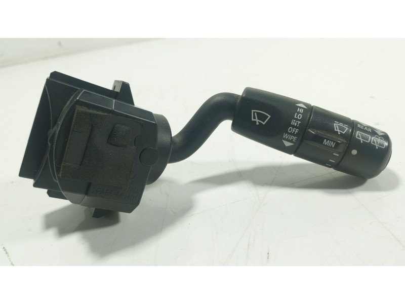 Recambio de mando limpia para land rover discovery iv (l319) 2.7 td 4x4 referencia OEM IAM XPE500100  