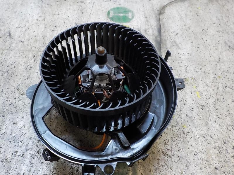 Recambio de motor calefaccion para seat leon (5f1) 1.6 tdi referencia OEM IAM 5Q2819021B 5Q2819021B 