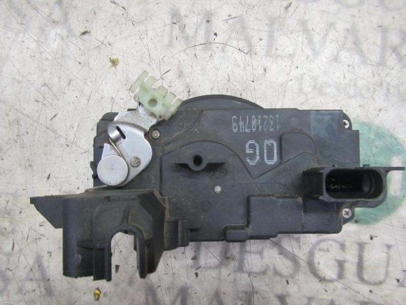 Recambio de cerradura puerta delantera derecha para opel astra h ber. 1.6 16v referencia OEM IAM   