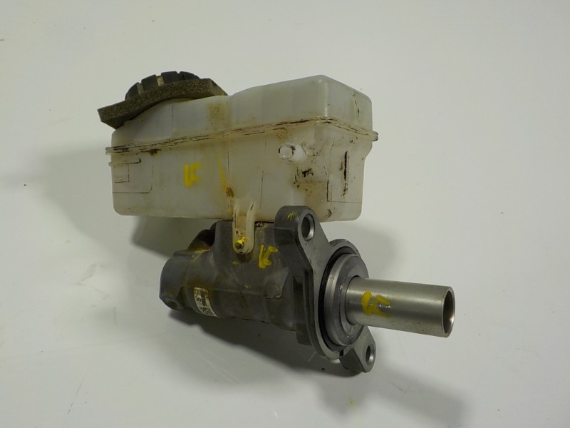 Recambio de bomba freno para dacia lodgy 1.5 dci diesel fap cat referencia OEM IAM 460112629R 460915125R 