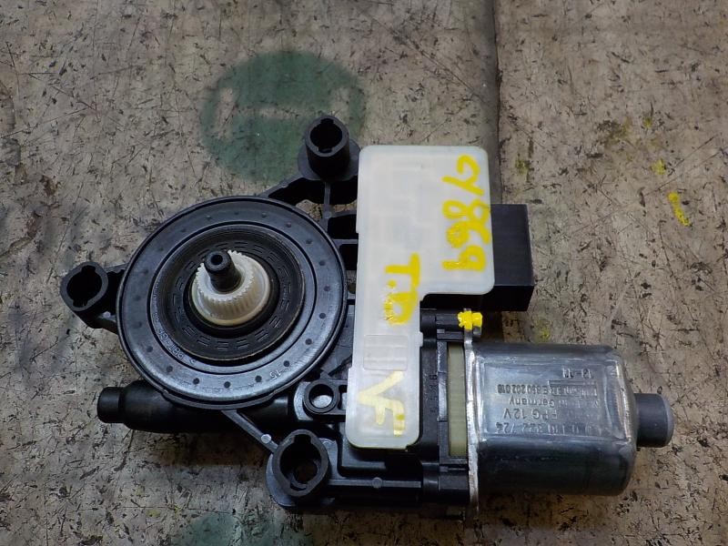 Recambio de motor elevalunas trasero derecho para seat leon (5f1) 1.6 tdi referencia OEM IAM 5Q0959812ASE2  