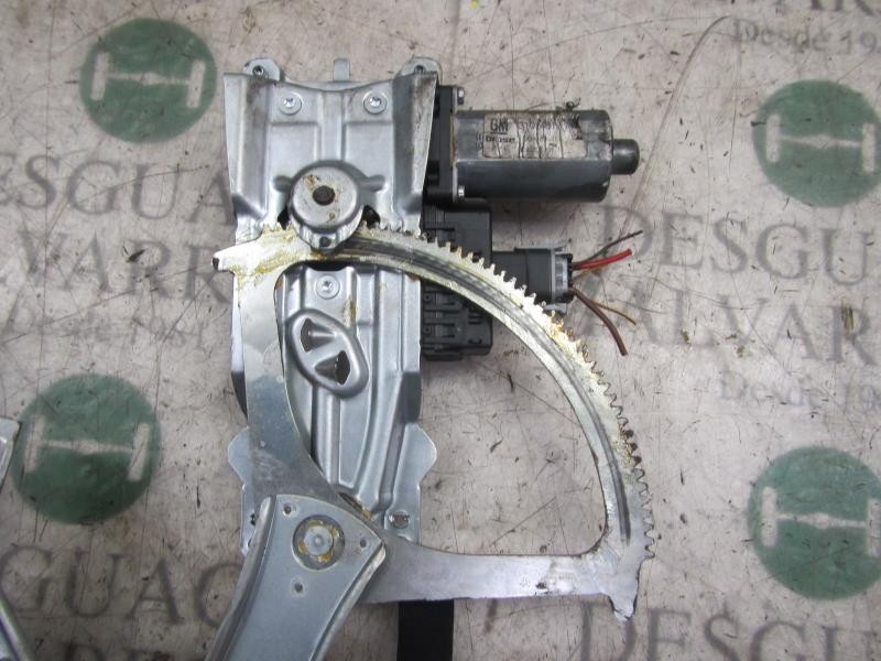 Recambio de elevalunas delantero derecho para opel astra h ber. 1.6 16v referencia OEM IAM   