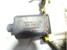 Recambio de elevalunas delantero izquierdo para bmw serie 1 berlina (e81/e87) 2.0 16v diesel referencia OEM IAM 51337138465 0130 2